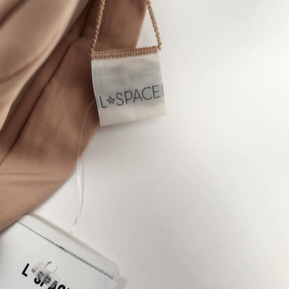 L*Space Camellia Bikini Top in Light Brown Size Small Underwire NWT - Picture 4 of 4